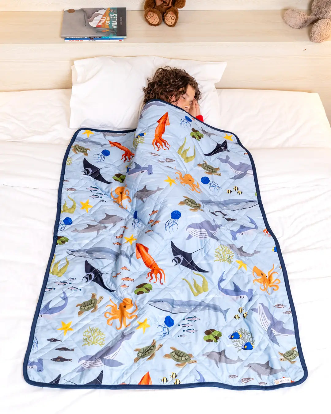 Kids weighted blanket ocean animals blue