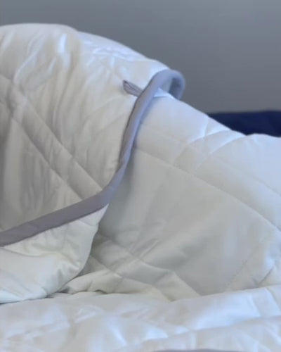 weighted blanket helps you sleep better